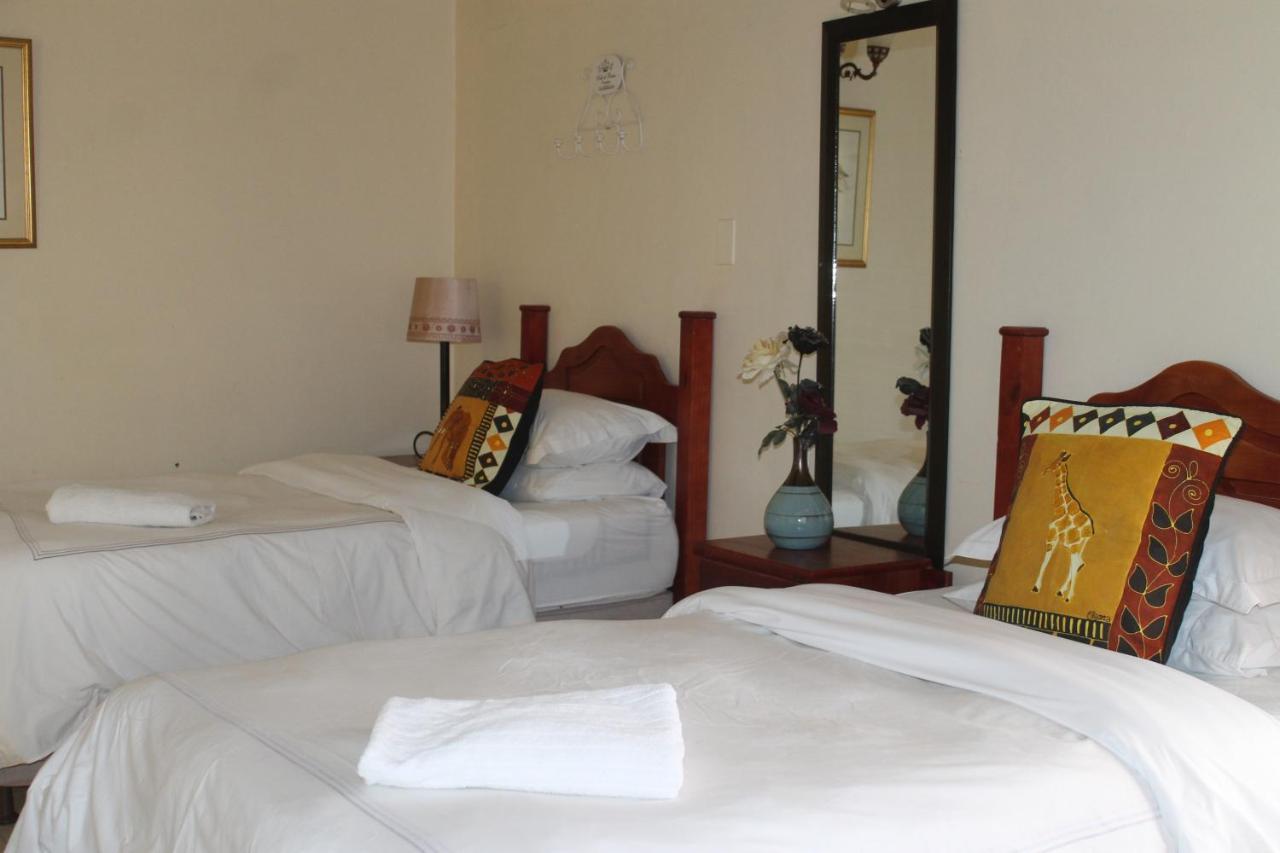Blue Diamond Lodge & Spa Springbok Esterno foto