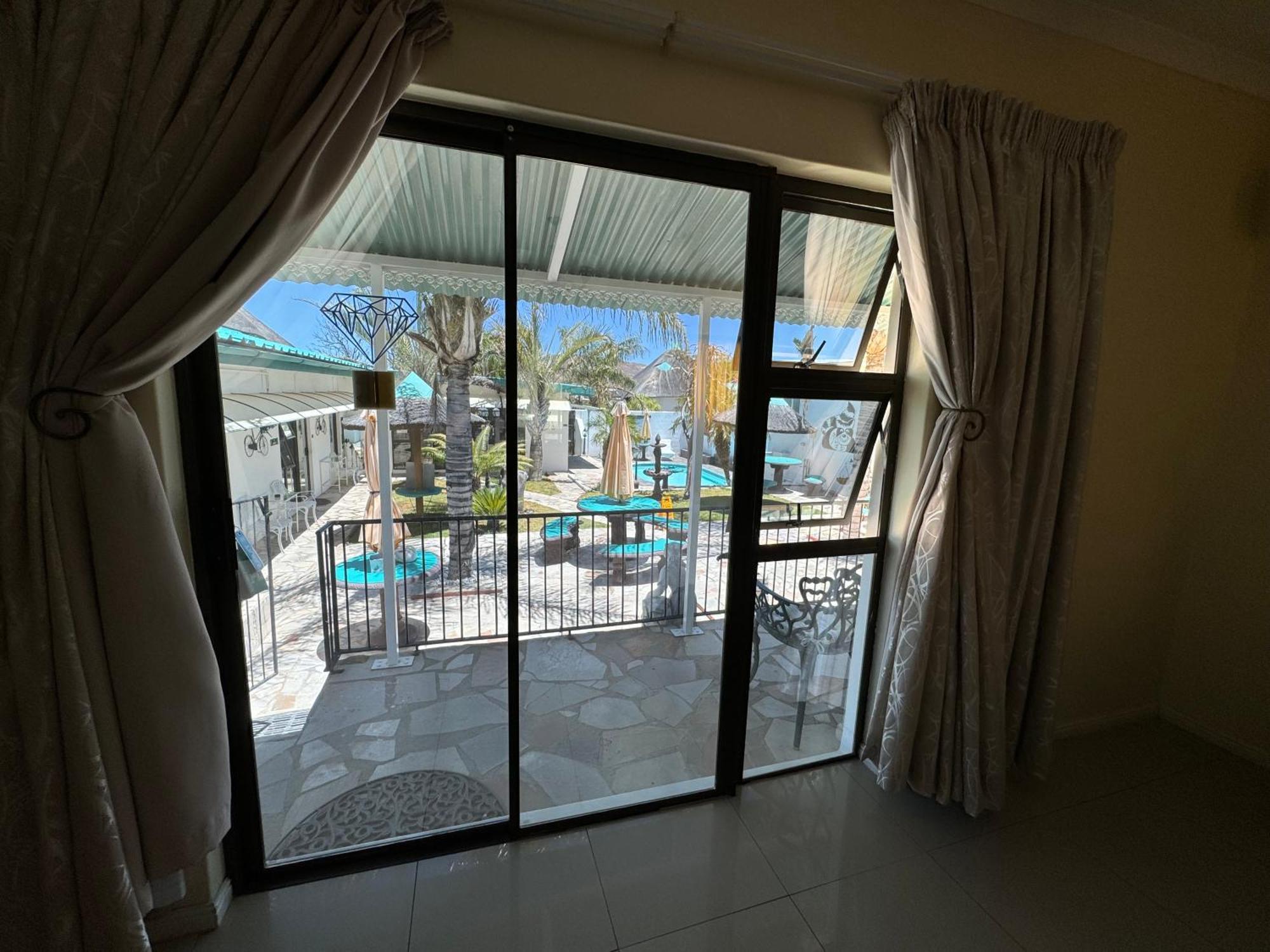 Blue Diamond Lodge & Spa Springbok Esterno foto