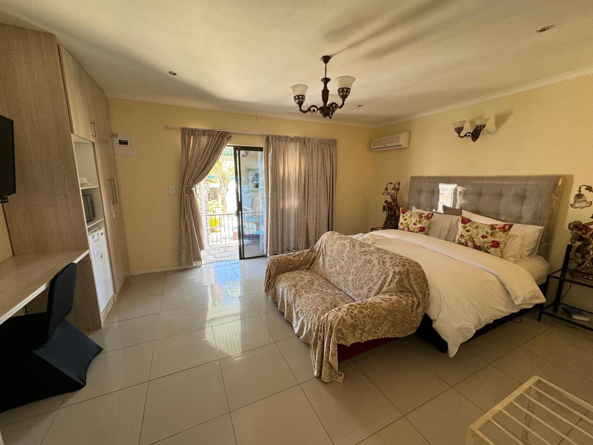 Blue Diamond Lodge & Spa Springbok Esterno foto