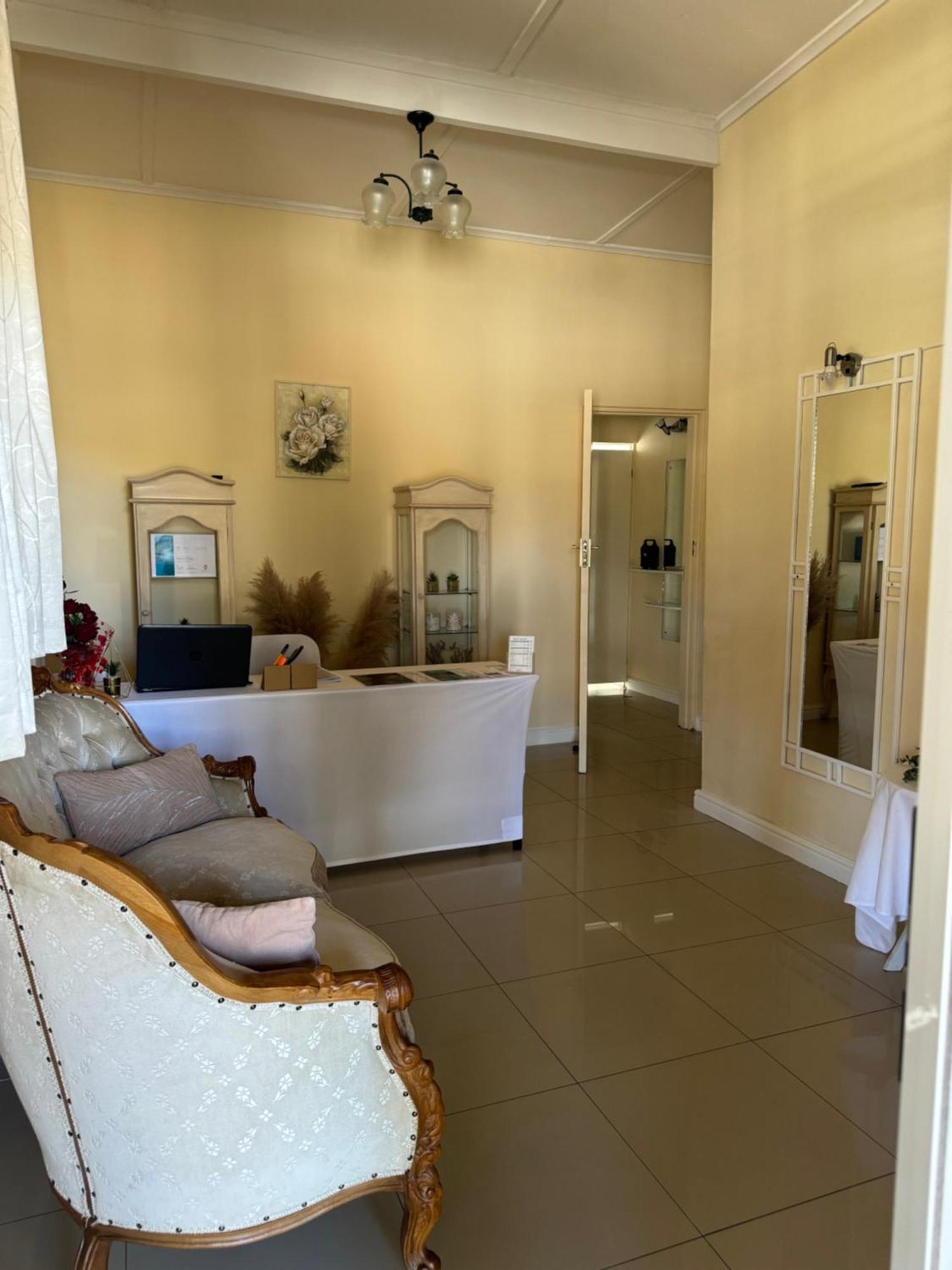 Blue Diamond Lodge & Spa Springbok Esterno foto