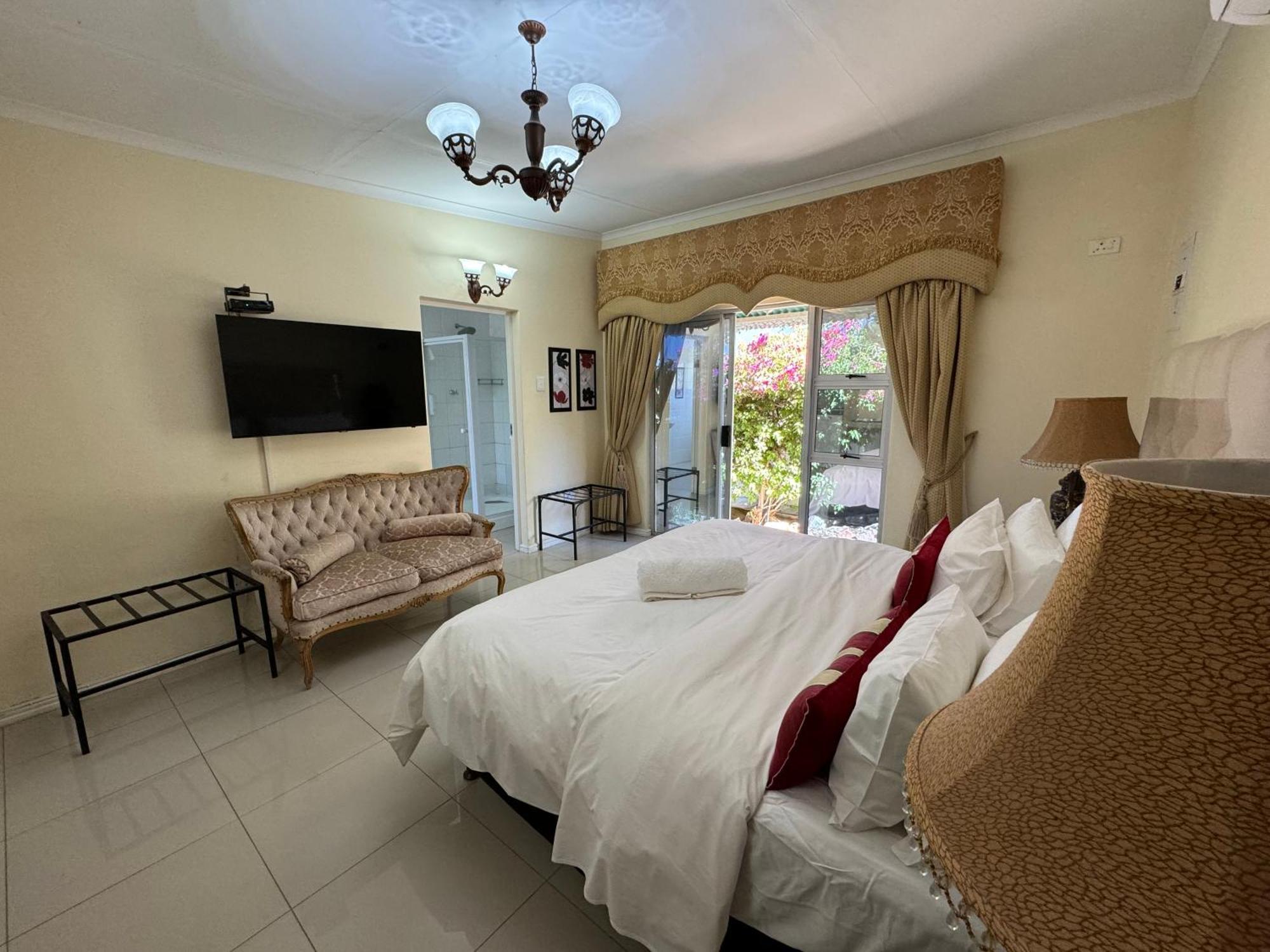 Blue Diamond Lodge & Spa Springbok Esterno foto
