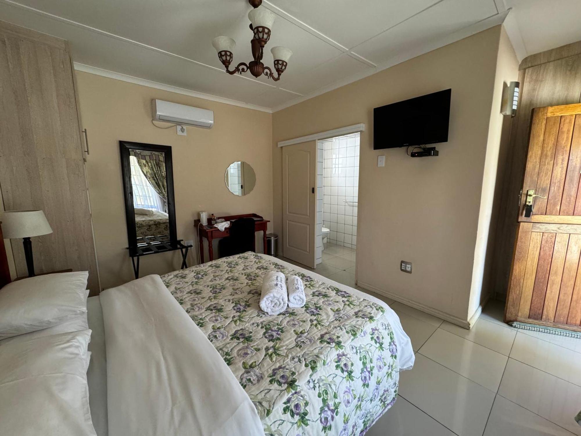 Blue Diamond Lodge & Spa Springbok Esterno foto