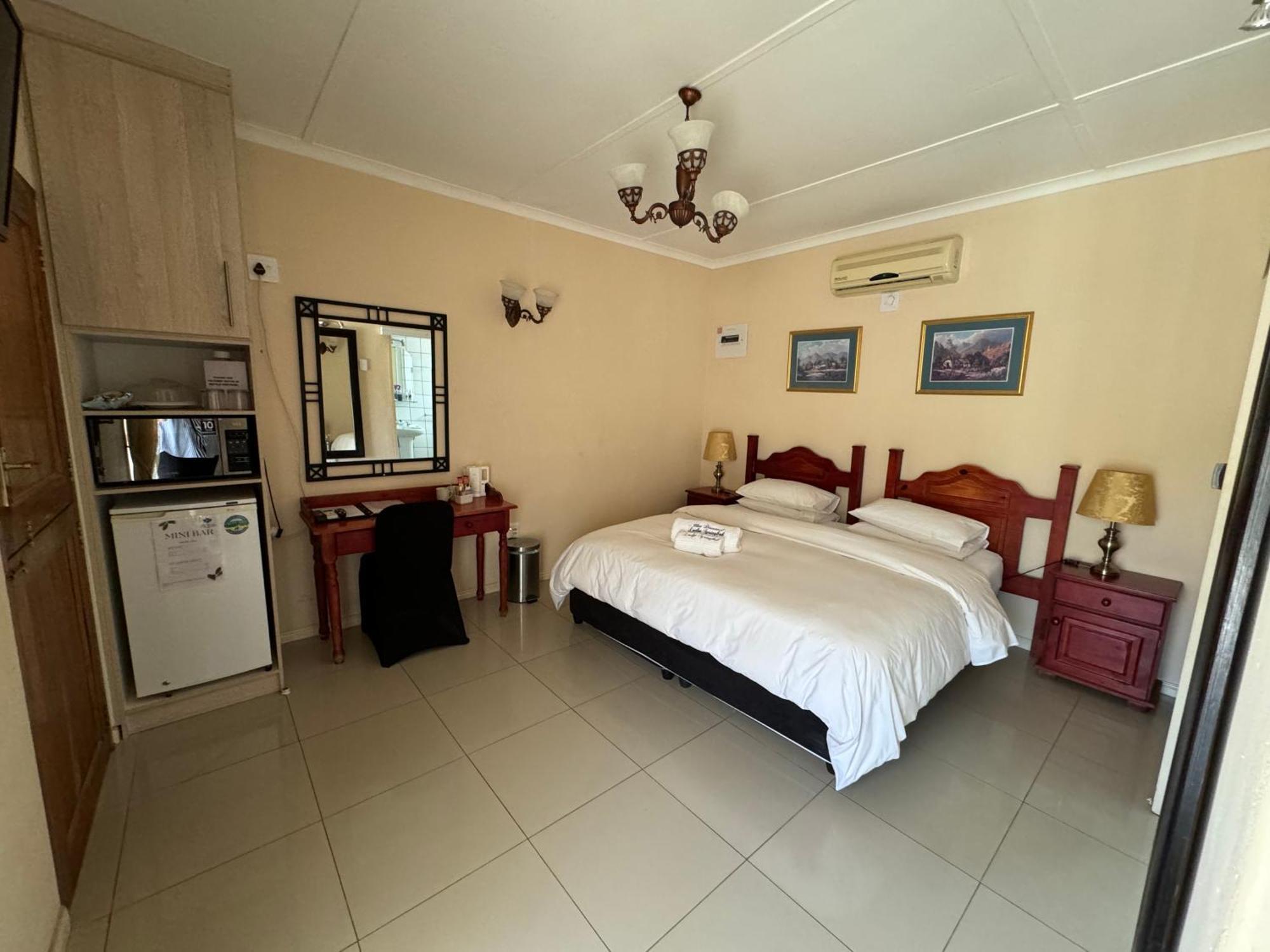 Blue Diamond Lodge & Spa Springbok Esterno foto